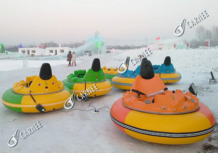 CN033 bumper cars on ice